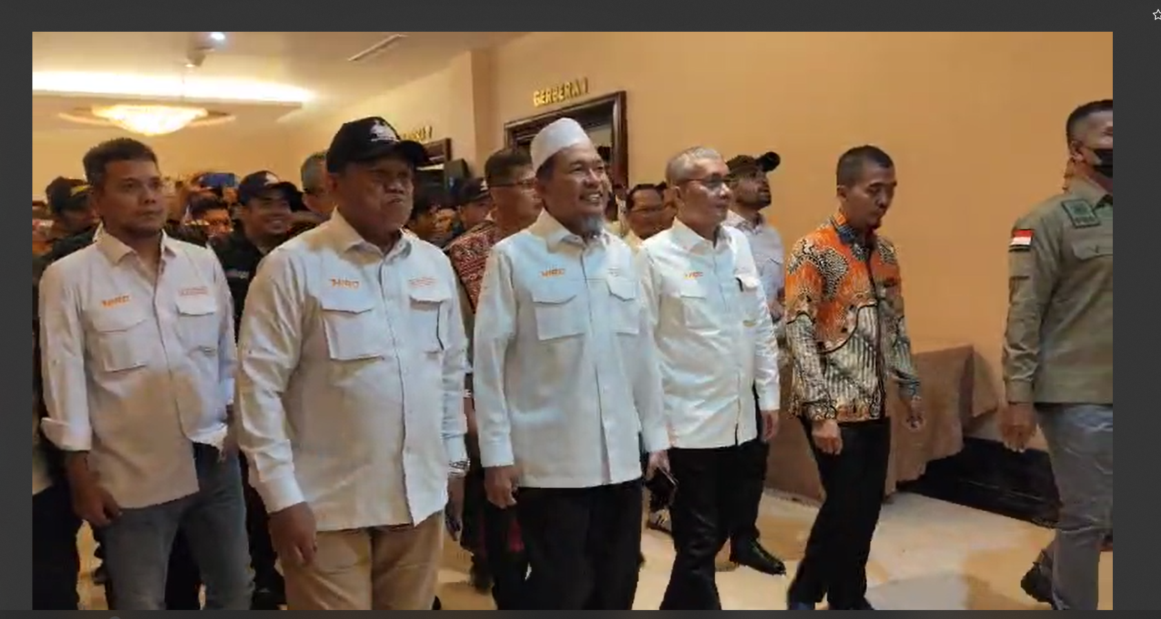 Program MEKAR Non-Bunga: Solusi Unggulan HIRO di Debat Calon Wali Kota Medan Pilwalkot 2024